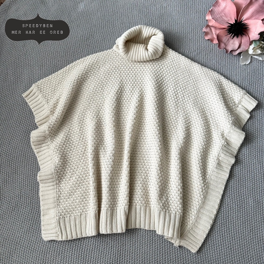 Forever 21 Cream Cowl Turtleneck Poncho Chunky Sweater OS